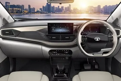 Tata Altroz Smart