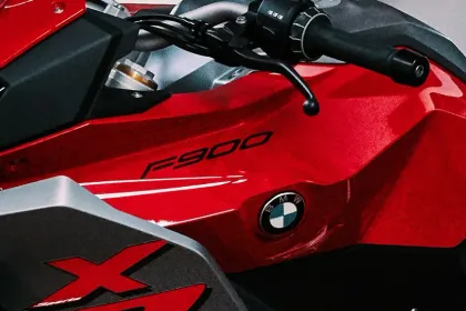 BMW F 900 XR