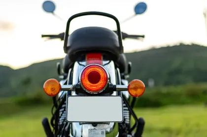Royal Enfield Classic 350 Dark Alloy
