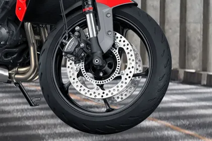 Triumph Trident 660