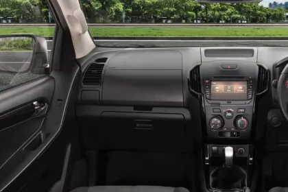 Isuzu S-CAB Z