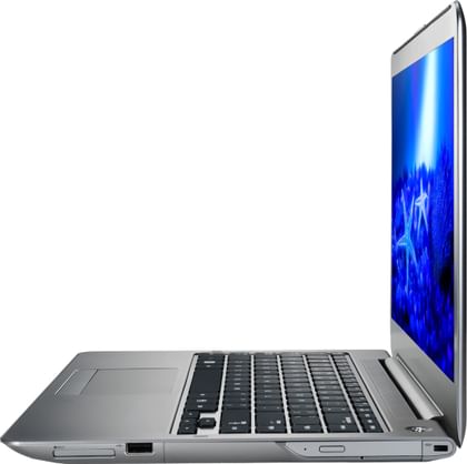 Samsung NP530U4C-S06IN Laptop (3rd Gen Ci3/ 4GB/ 750GB 24GB ExpressCache/ Win8)