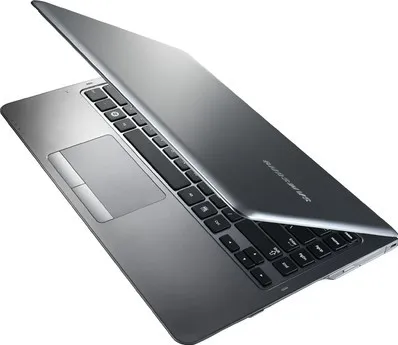 Samsung NP530U4C-S05IN Laptop (3rd Gen Ci5/ 6GB/ 1TB/ Win8/ 1GB Graph)