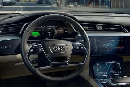 Audi e-tron 55 Technology