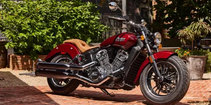 Indian Scout Maroon Metallic