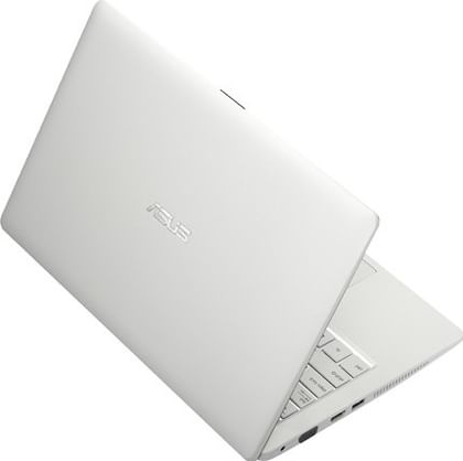 Asus F200CA-KX064H Netbook (3rd Gen PDC/ 2GB/ 500GB/ Win8)