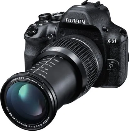 Fujifilm Finepix X-S1 Point & Shoot