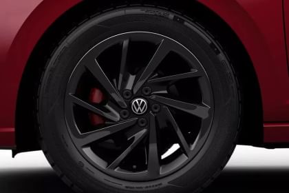 Volkswagen Virtus Topline AT
