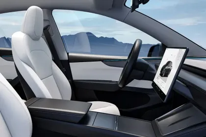 Tesla Model Y RWD