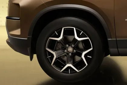 Tata Safari Pure X AT