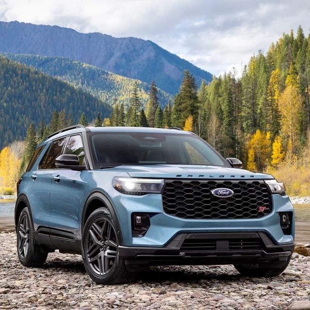 Ford Explorer Price in India 2024, Full Specs & Review Smartprix