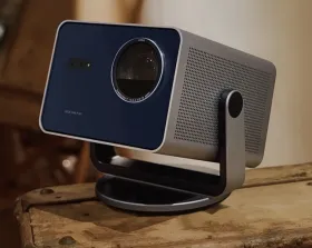 Leica Cine Play 1 Plus Ultra HD 4K Projector