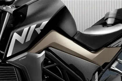 CFMoto 300NK