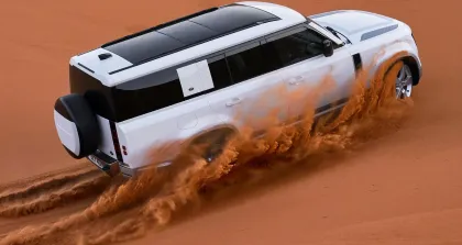 Land Rover Defender 130