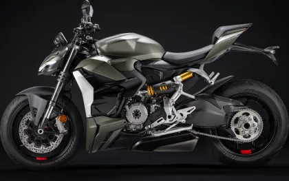 Ducati Streetfighter V2