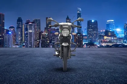 Bajaj CT 125X Disc