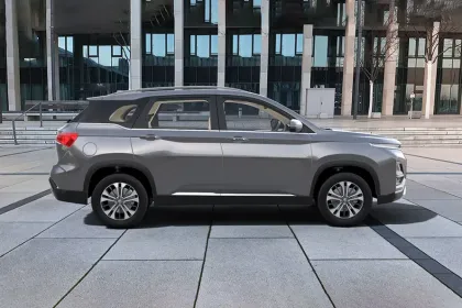 MG Hector Plus Smart 7 Str Diesel