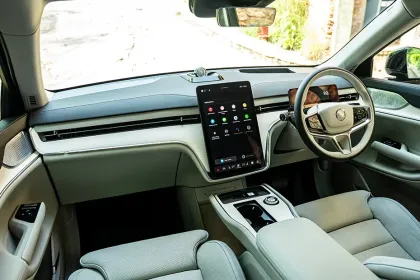 Volvo EX90