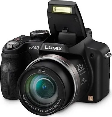 Panasonic Lumix DMC-FZ40 Point & Shoot Camera