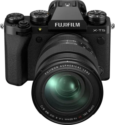 Fujifilm X-T5 Mirrorless Camera with 16-80mm Lens