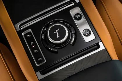 Rolls Royce Cullinan V12