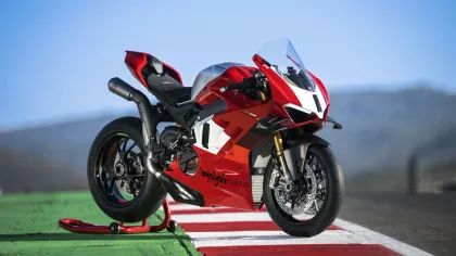 Ducati Panigale V4 Standard