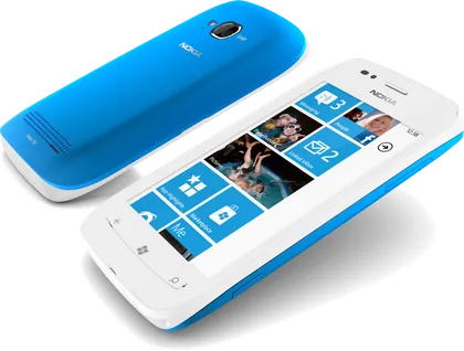 Nokia Lumia 710