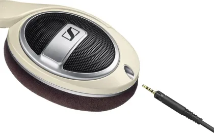Sennheiser HD 599 Wired Headphones