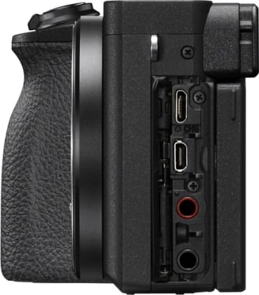 Sony a6600 24.2 MP Mirrorless Digital SLR Camera with E 55-210mm F/4.5-6.3 OSS Lens