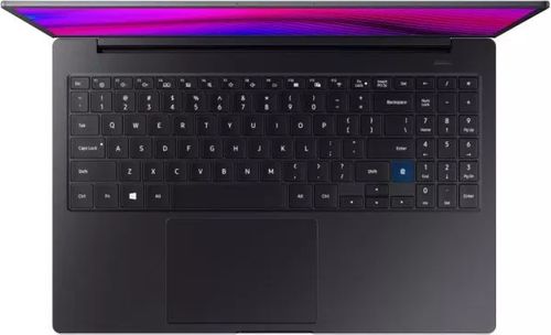 Samsung Notebook 7 15 Laptop (8th Gen Core i5/ 8GB/ 256GB SSD/ Win10/ 2GB Graph)