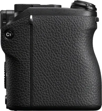 Sony a6700 26MP Mirrorless Camera with 18-135 mm F/3.5-5.6 Power Zoom Lens