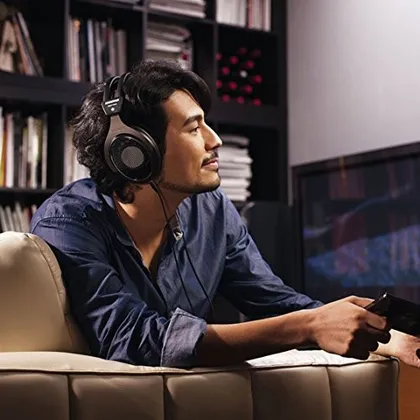 Shure SRH1840 Over Ear Headphones