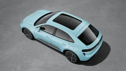 Porsche Macan EV