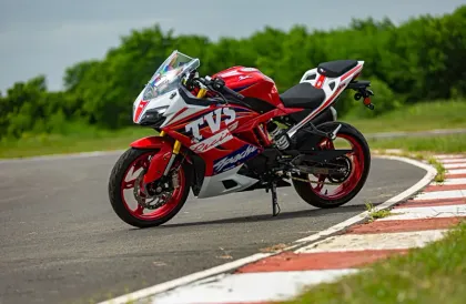 TVS Apache RR 310 Quickshifter