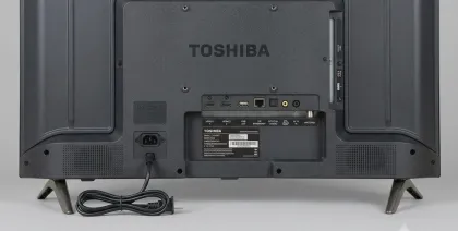 Toshiba C350R 43 inch Ultra HD 4K Smart LED TV (43C350RP)