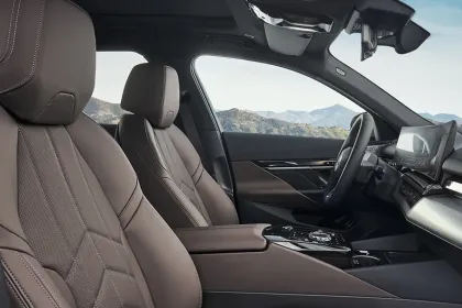 BMW 5 Series LWB