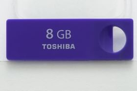 Toshiba Mini TransMemory 8GB Pen Drive