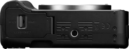 Canon EOS R50 V Mirrorless Camera with 14-30mm Lens