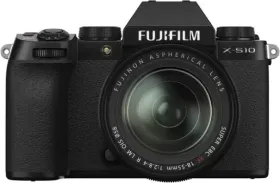 Fujifilm X-S10 Mirrorless Camera (XF 16-80mm)