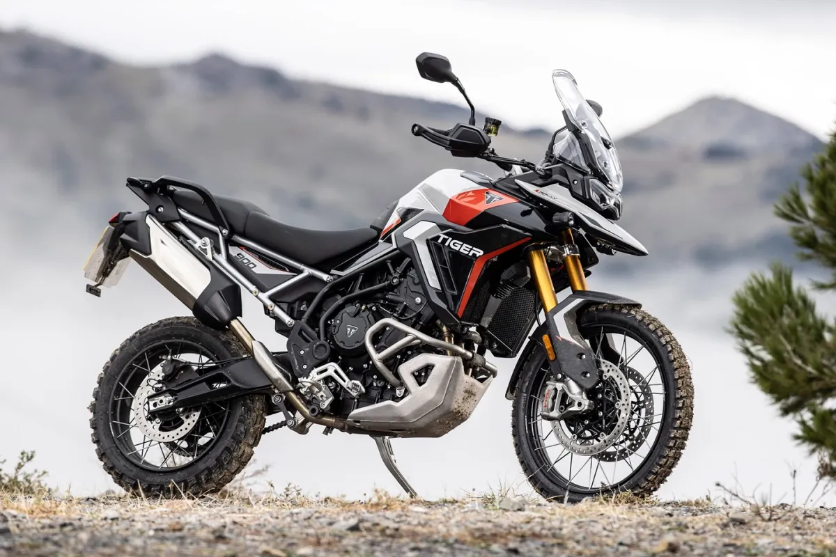 Triumph Tiger 900 Price in India 2025, Full Specs Review Smartprix