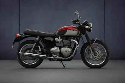 Triumph Bonneville Stealth Edition