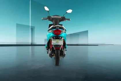 Kinetic Green Zoom
