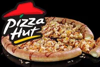 Get upto 50% OFF on Pizzas at Pizza Hut