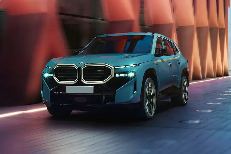 BMW XM Price in India 2025, Full Specs & Review | Smartprix
