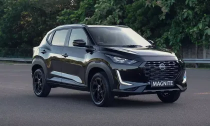 Nissan Magnite Kuro Turbo CVT