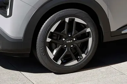 Kia Carens Clavis