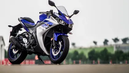 Yamaha R3