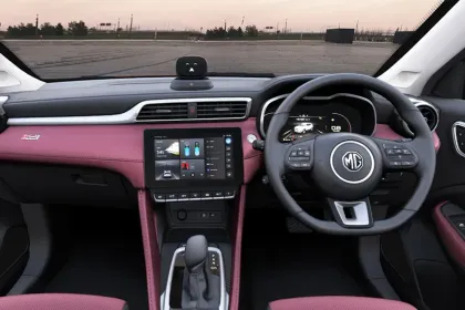 MG Astor Savvy Pro Sangria CVT