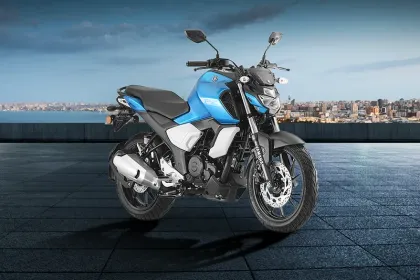Yamaha FZ-X Metallic Black and Matte Copper