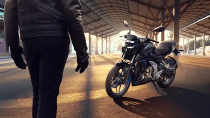 Bajaj Pulsar N160